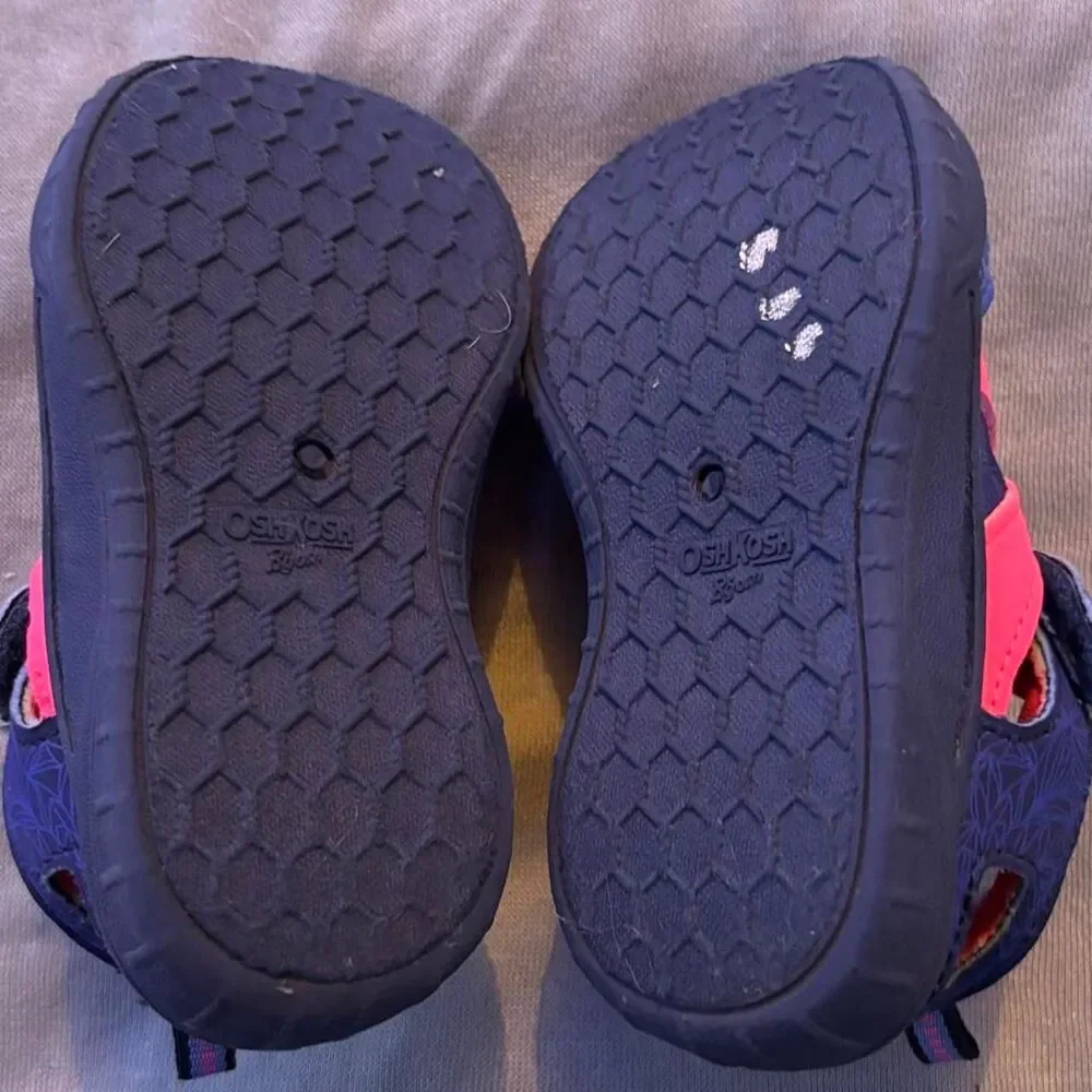 OshKosh B’gosh Drift-G Toddler Girls Bump Toe Sandals Blue/Pink